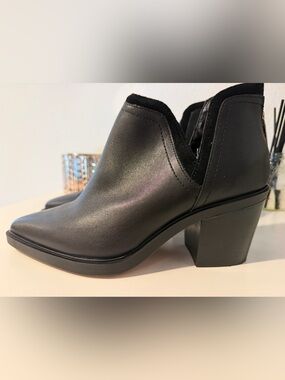 Vince Camuto Black Leather Cutout Ankle Booties